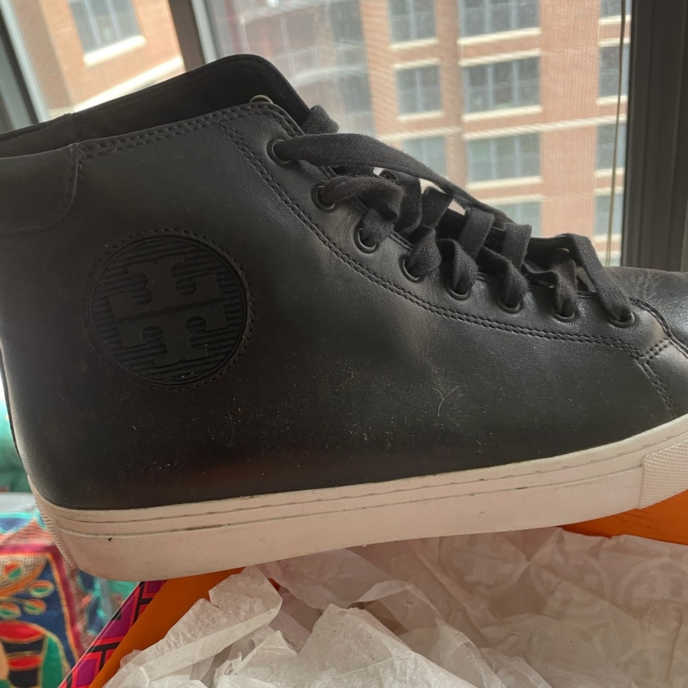 Tory Burch High Top Sneaker